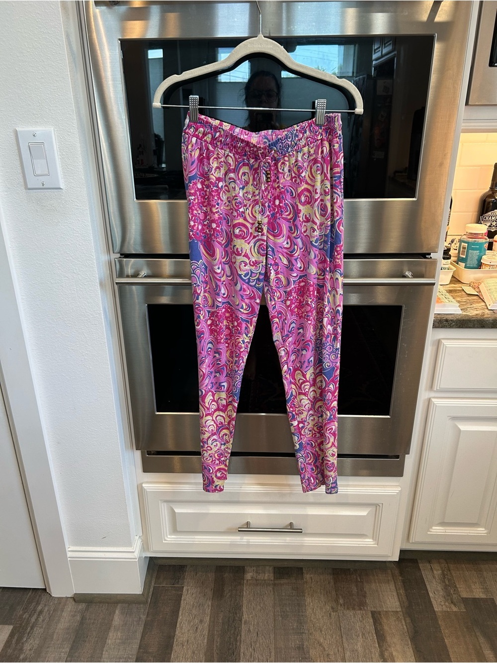 Lilly Pulitzer Lola lounge pants size S have slight wear overall GUC
